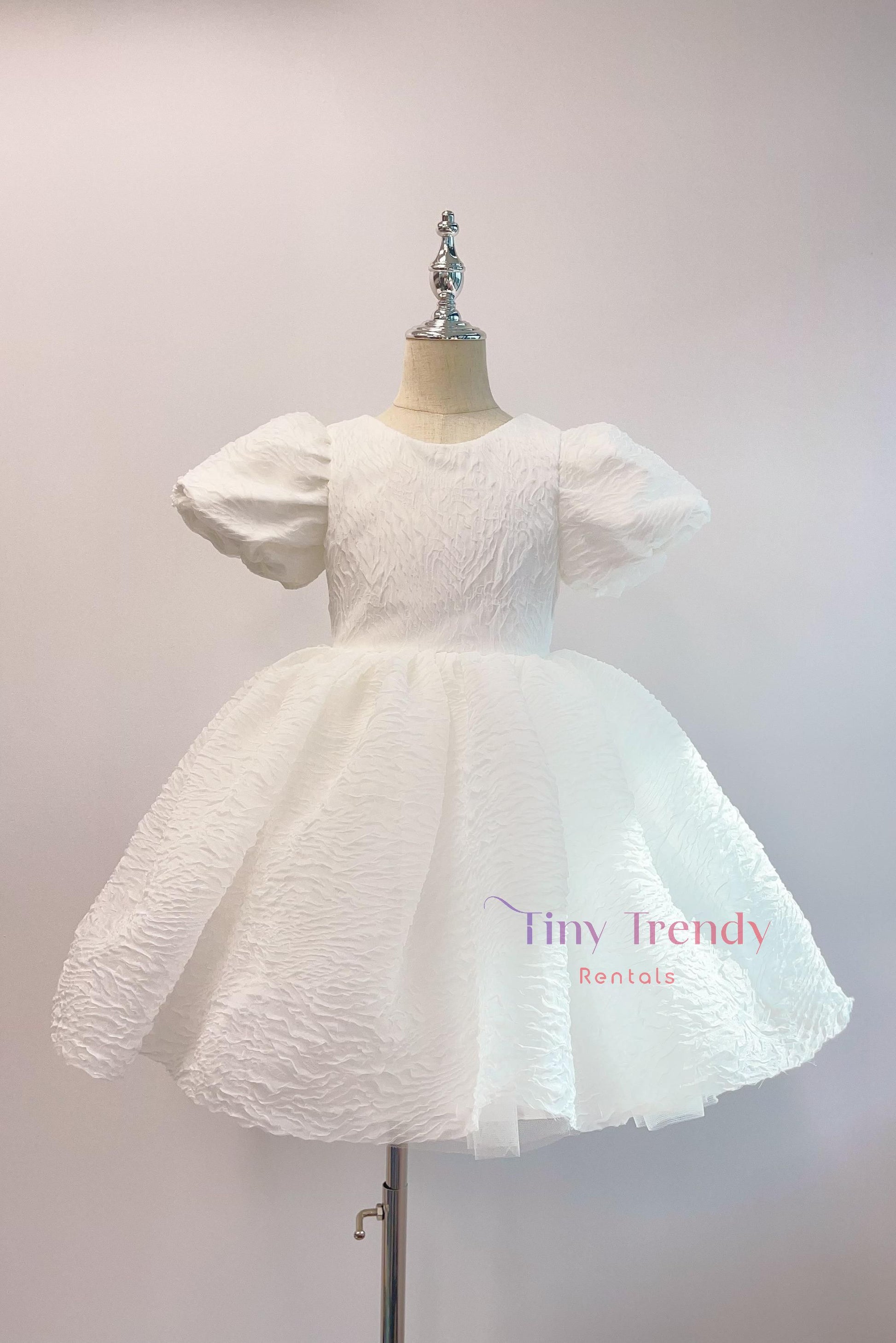 white dollcake dress